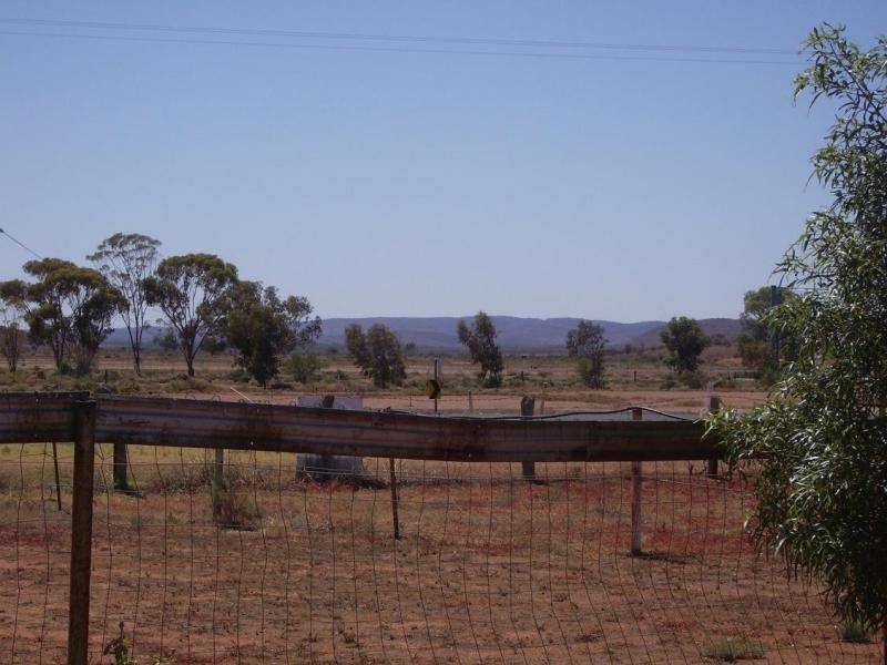 225 Racecourse Road, Broken Hill NSW 2880