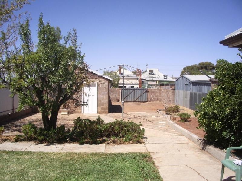 413 Lane Street, Broken Hill NSW 2880