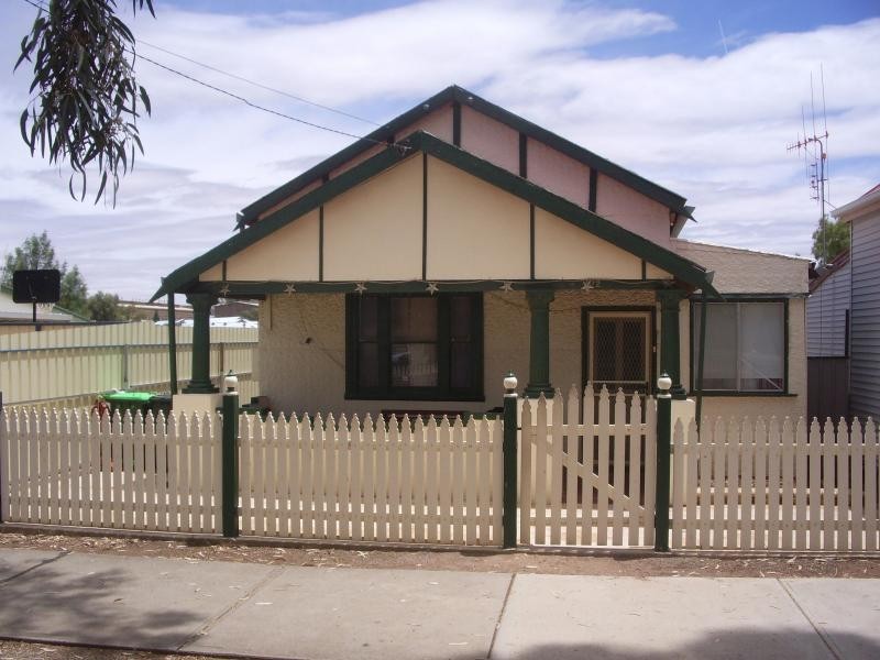 272 Patton Street, Broken Hill NSW 2880