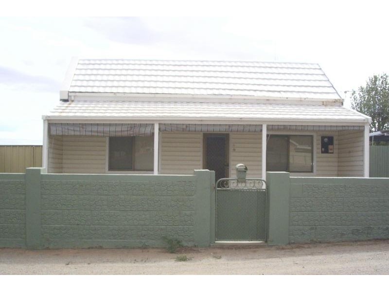 77 Creedon Street, Broken Hill NSW 2880