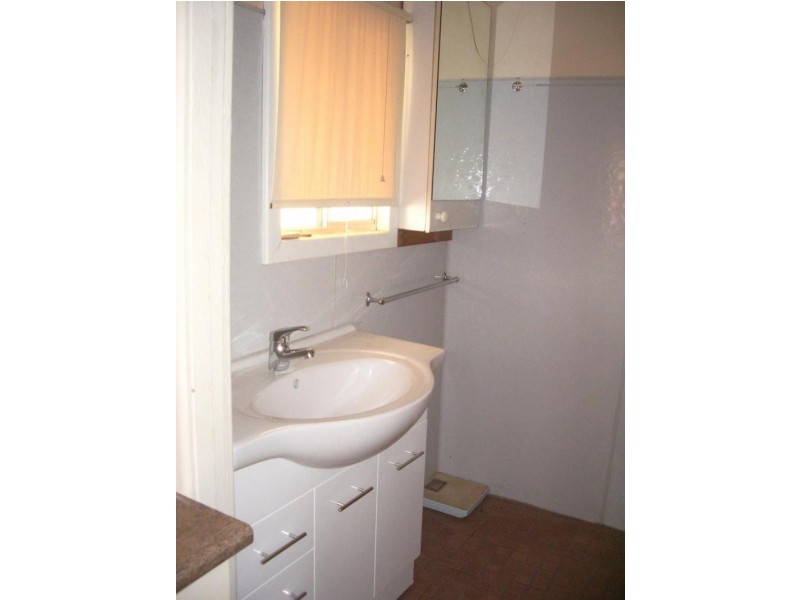 77 Creedon Street, Broken Hill NSW 2880