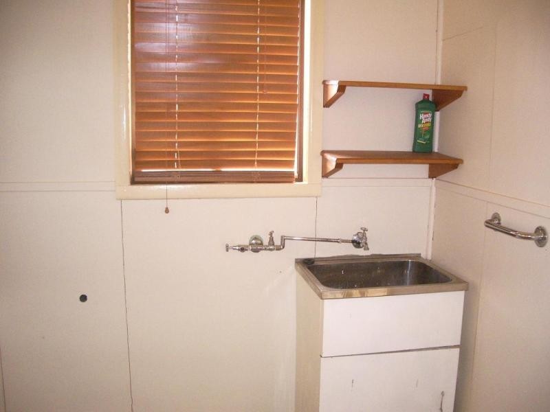 76 Nicholls Street, Broken Hill NSW 2880