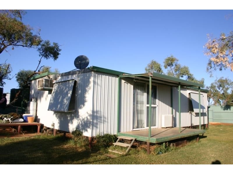 Quinyambie Station,160 km north west, Broken Hill NSW 2880