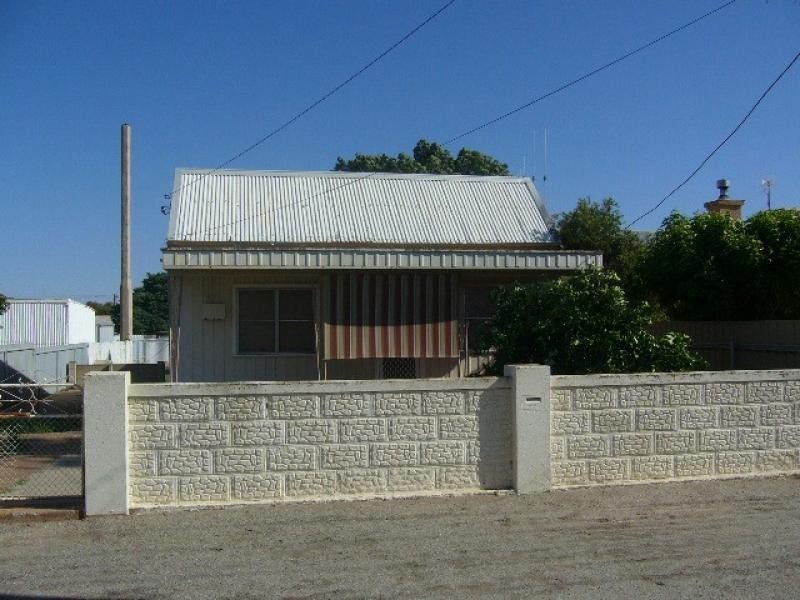 668 Beryl Street, Broken Hill NSW 2880