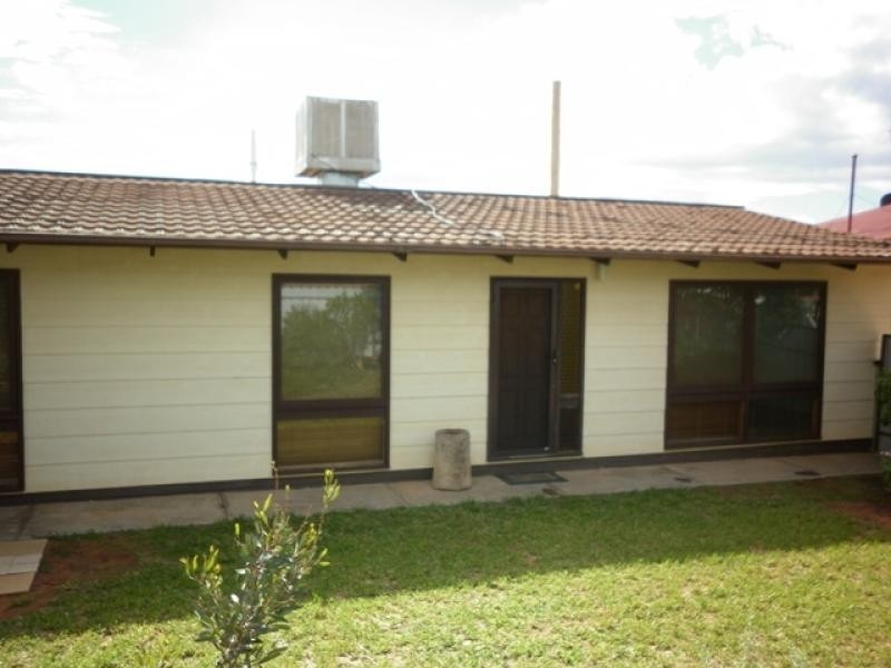 470 Cummins Street, Broken Hill NSW 2880