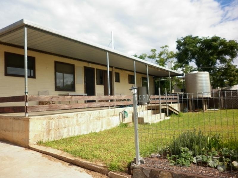 470 Cummins Street, Broken Hill NSW 2880