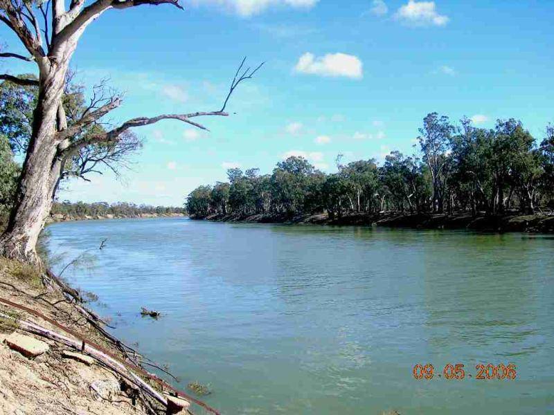 ANNUELLO ROAD, Robinvale VIC 3549
