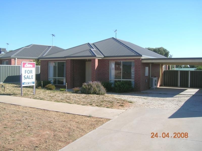 3 C Anniversary Drive, Robinvale VIC 3549