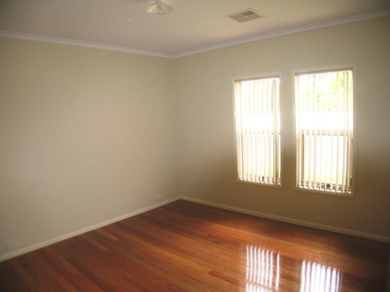 18 a Crace Road, Fulham SA 5024