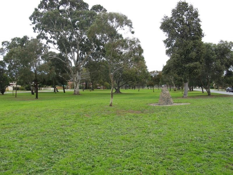 6 KINCAID ROAD, Henley Beach South SA 5022