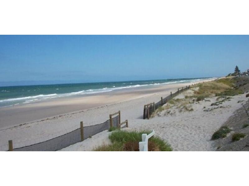 6 KINCAID ROAD, Henley Beach South SA 5022