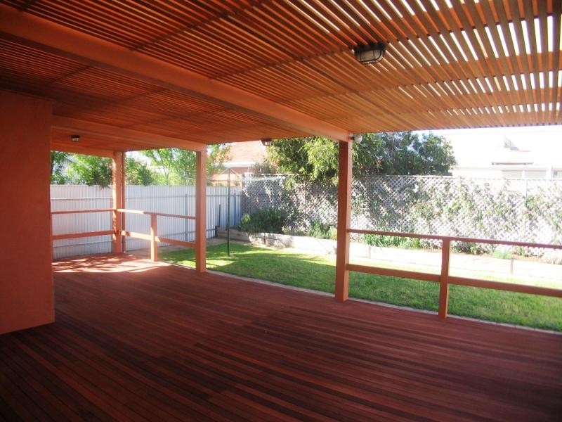 49 Cedar Ave, Royal Park SA 5014