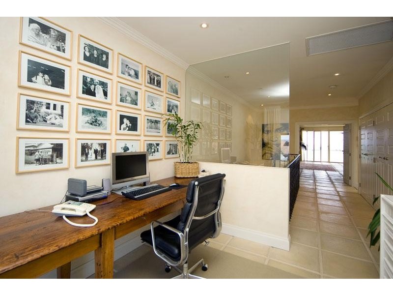 21 a Seaview Road, Tennyson SA 5022