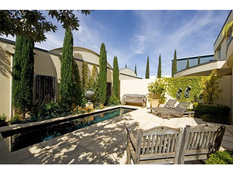 21 a Seaview Road, Tennyson SA 5022