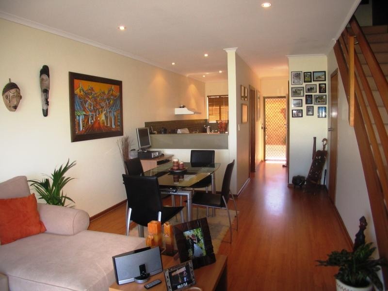 85 Brebner Drive, West Lakes SA 5021