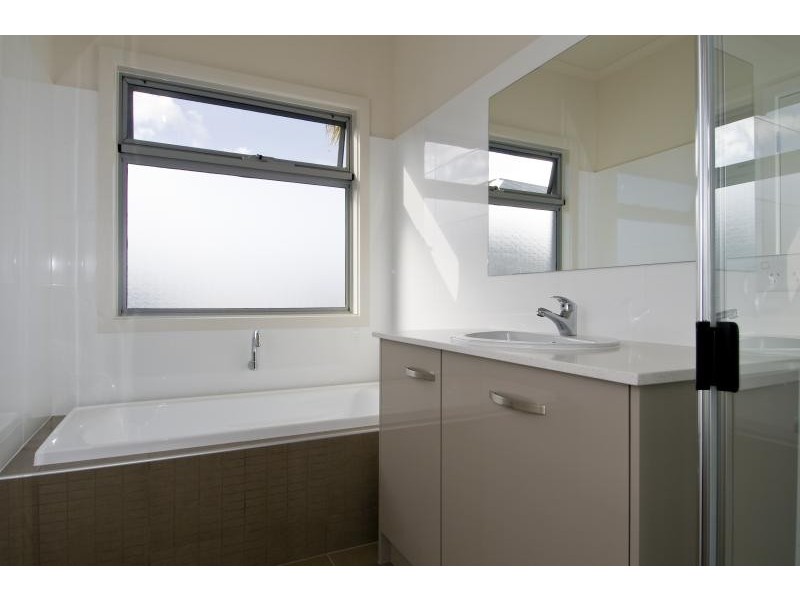 15 A Westmoreland Ave, Grange SA 5022