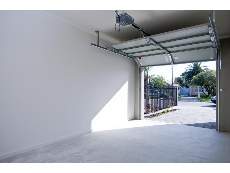 15 A Westmoreland Ave, Grange SA 5022