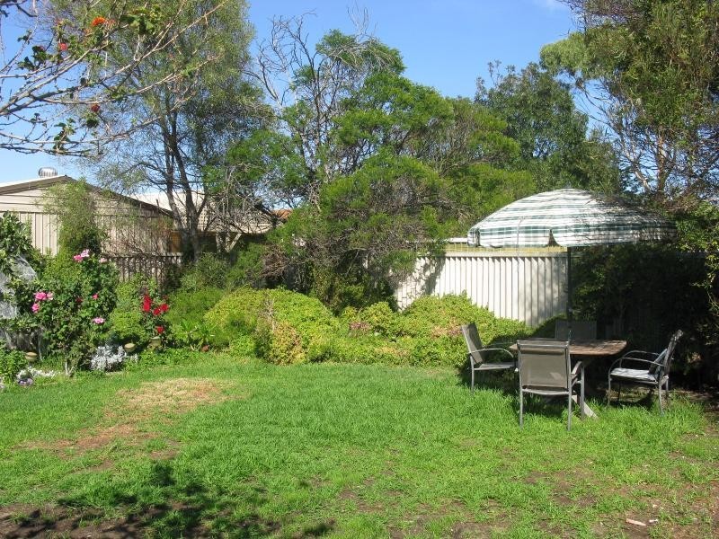 4 Drysdale Court, West Lakes Shore SA 5020