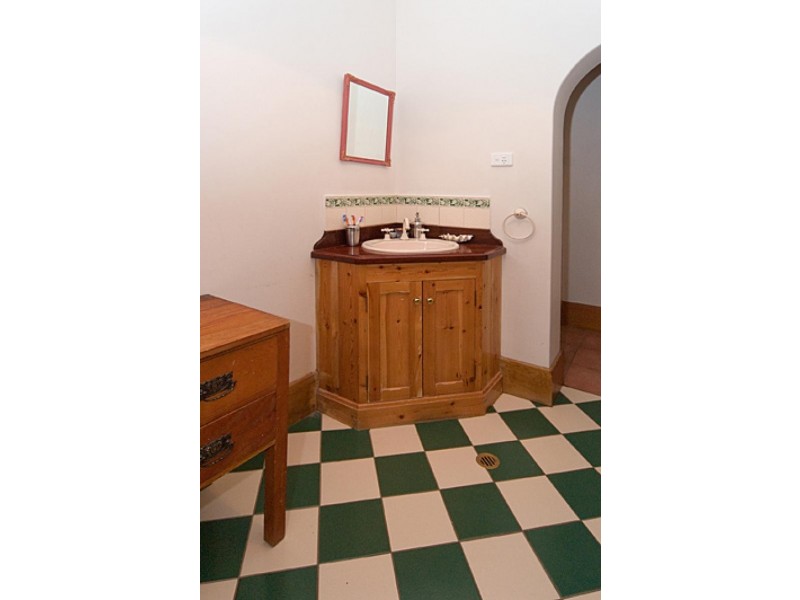 28 Coronation Road, Strathalbyn SA 5255