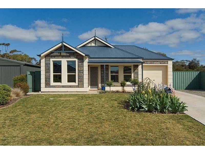 27 Strathmont Drive, Strathalbyn SA 5255