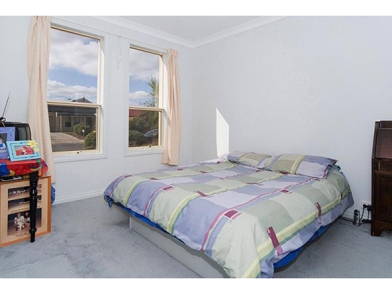 27 Strathmont Drive, Strathalbyn SA 5255