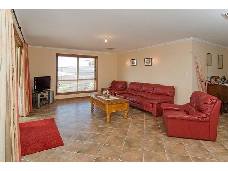 19 Blue Court, Strathalbyn SA 5255