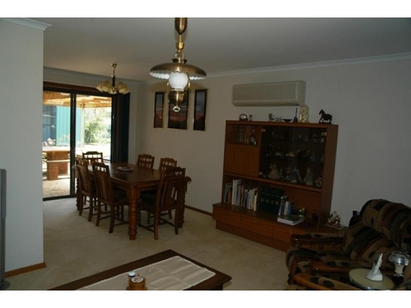 8 Hagen Street, Callington SA 5254