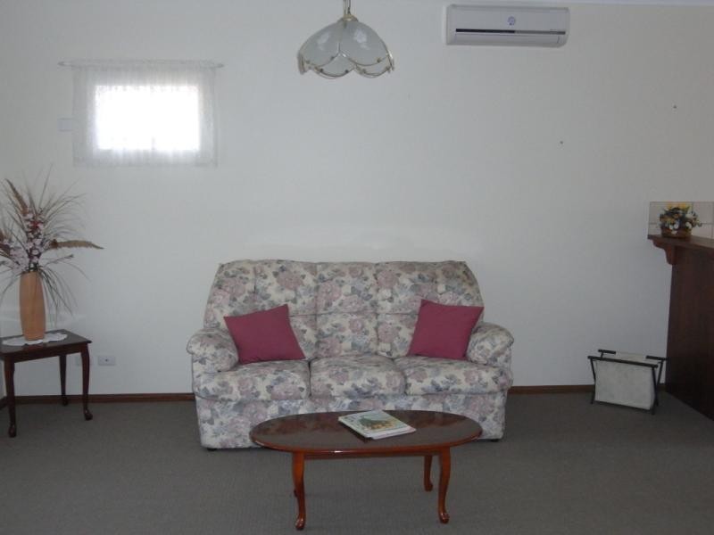 Unit 2/12 Commercial Road, Strathalbyn SA 5255