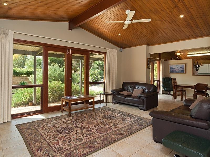 37 Marchant Road, Strathalbyn SA 5255