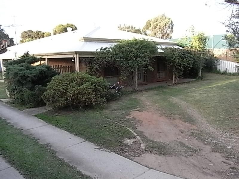 52 Parker Avenue, Strathalbyn SA 5255