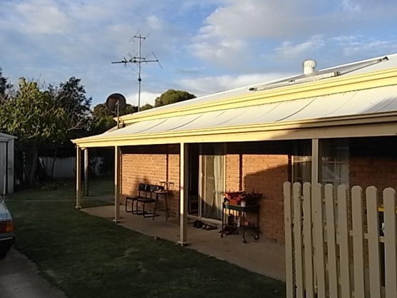 52 Parker Avenue, Strathalbyn SA 5255