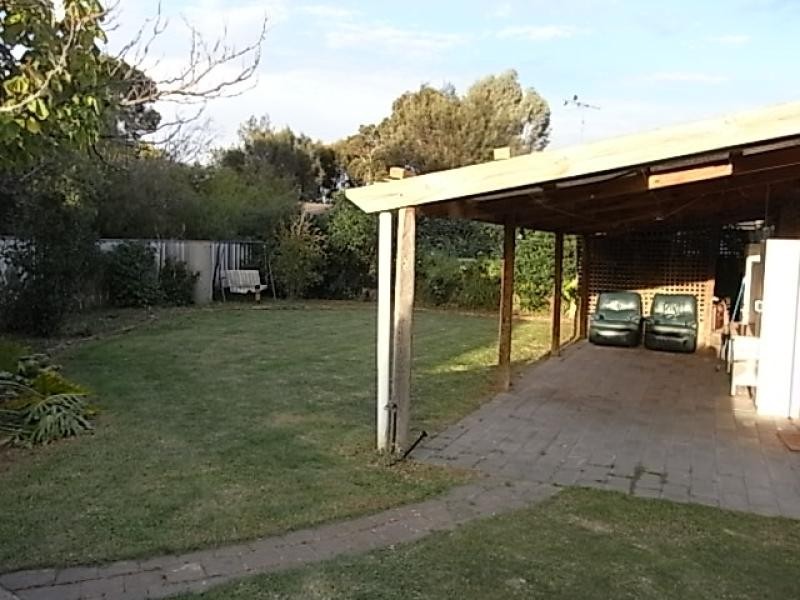 52 Parker Avenue, Strathalbyn SA 5255