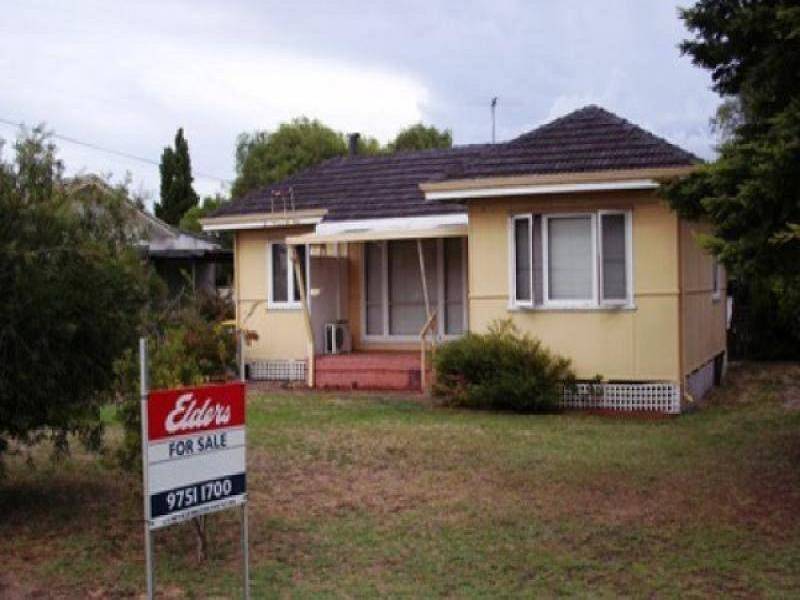 10 CARTER STREET, Busselton WA 6280