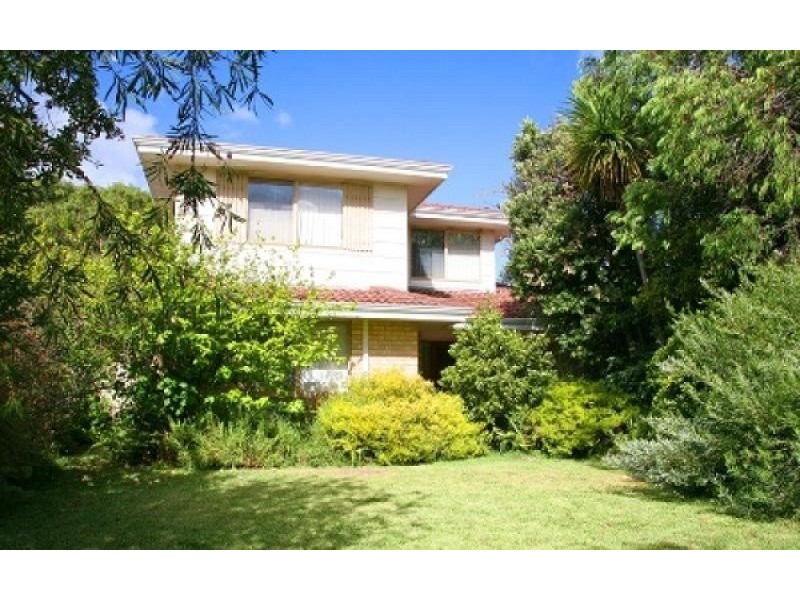 6 NEWTOWN BEACH ROAD, Abbey WA 6280