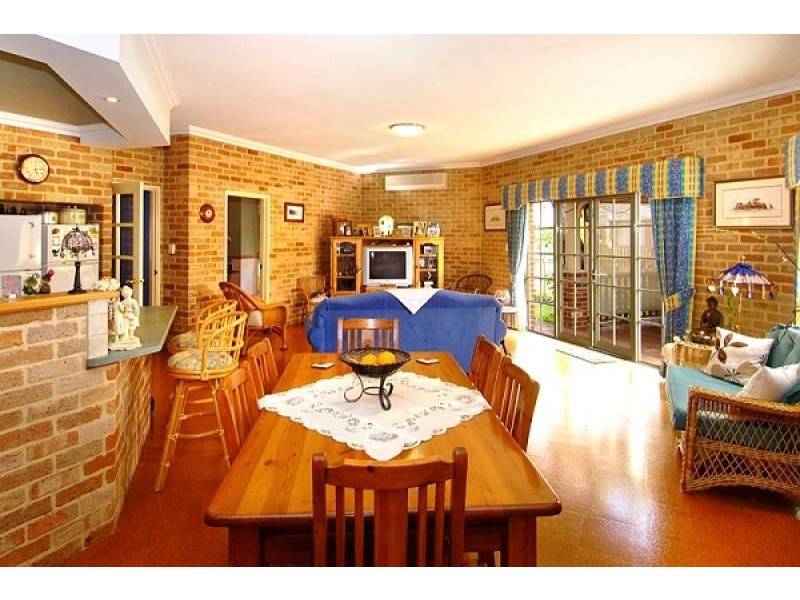 35 Harwood Road, Geographe WA 6280