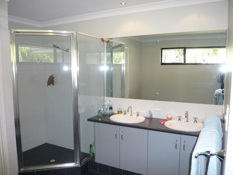 Unit 3, 15 GALE STREET, Busselton WA 6280