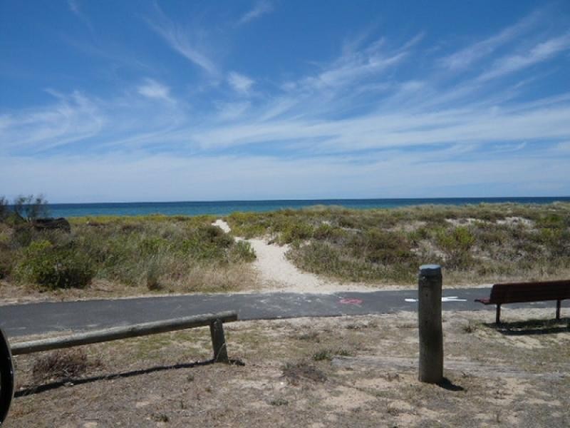 284 Marine Terrace, Geographe WA 6280