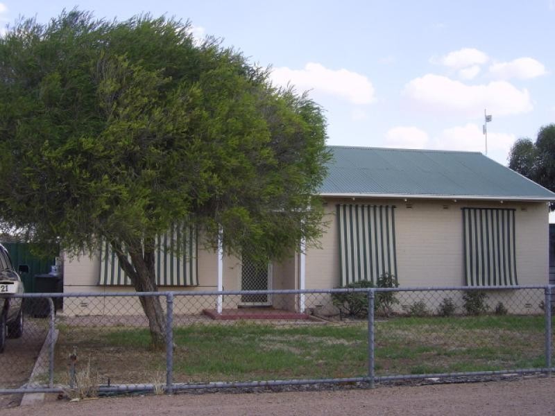 21 Ash Crescent, Gladstone SA 5473