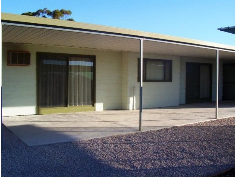 9 Frith Road, Crystal Brook SA 5523