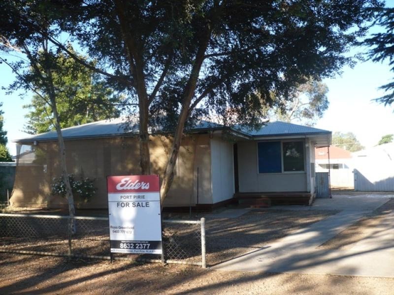 23 Flinders Street, Crystal Brook SA 5523