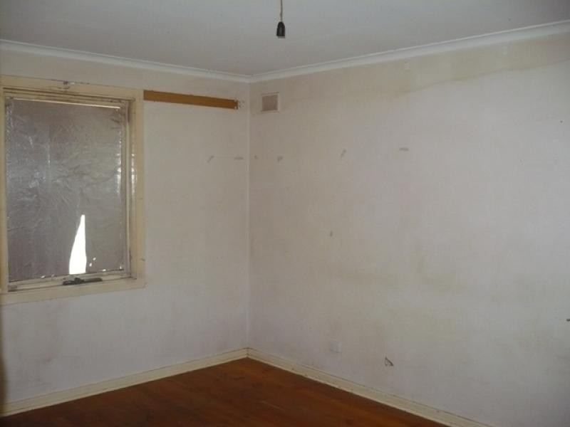 23 Flinders Street, Crystal Brook SA 5523