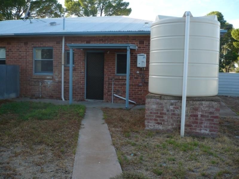 28 Gadd Avenue, Crystal Brook SA 5523