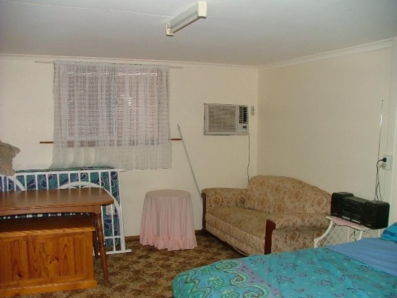 42 Park Terrace, Gladstone SA 5473