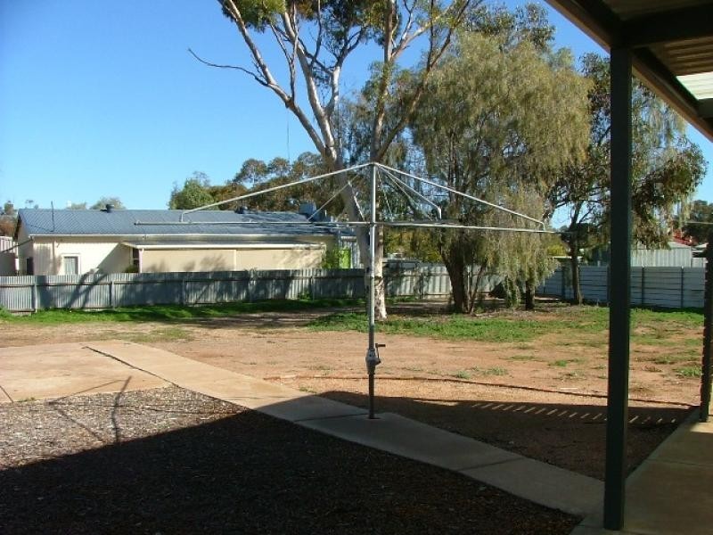 26 Giles Street, Crystal Brook SA 5523