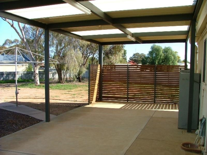 26 Giles Street, Crystal Brook SA 5523