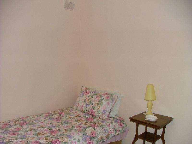 10 Flinders Street, Crystal Brook SA 5523