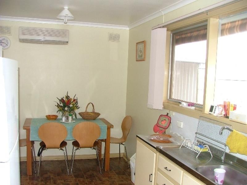 10 Flinders Street, Crystal Brook SA 5523