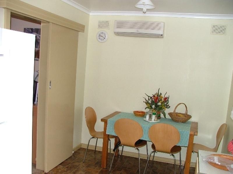 10 Flinders Street, Crystal Brook SA 5523