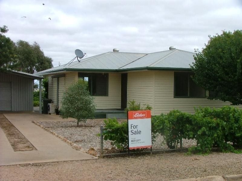 10 Flinders Street, Crystal Brook SA 5523