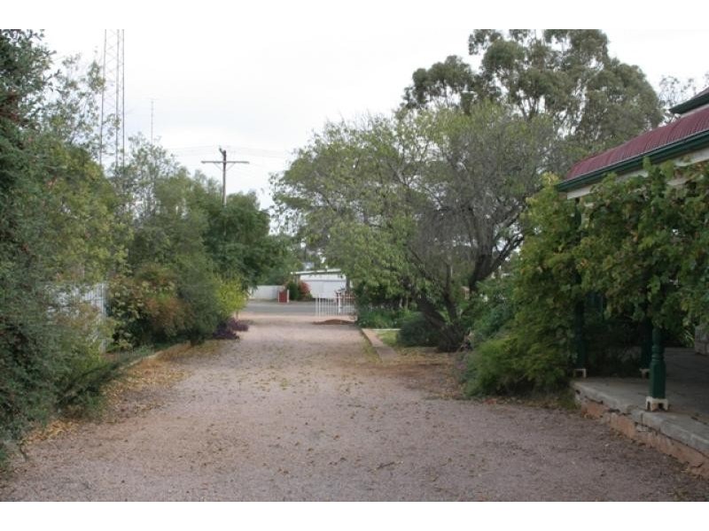 19 Eyre Road, Crystal Brook SA 5523
